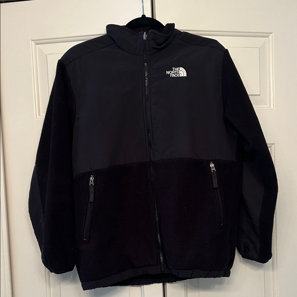 The North Face Boys XL Black Fleece Jacket